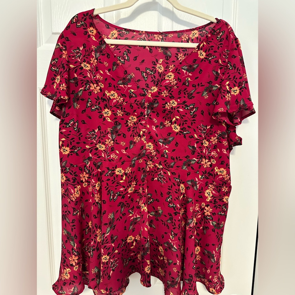 Addition Elle - Floral Red Women's Top